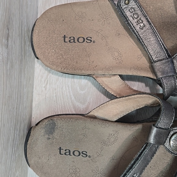 Taos Womens Leather Hook&loop 3 straps Sandals Slide shoes sz 8 - Picture 5 of 10